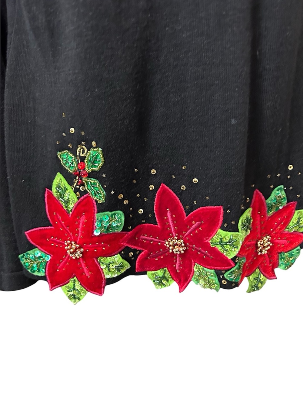 Vintage Bobbie Bell Christmas Sweater Black Beaded Poinsettia V-Neck Size Small - Picture 2 of 5